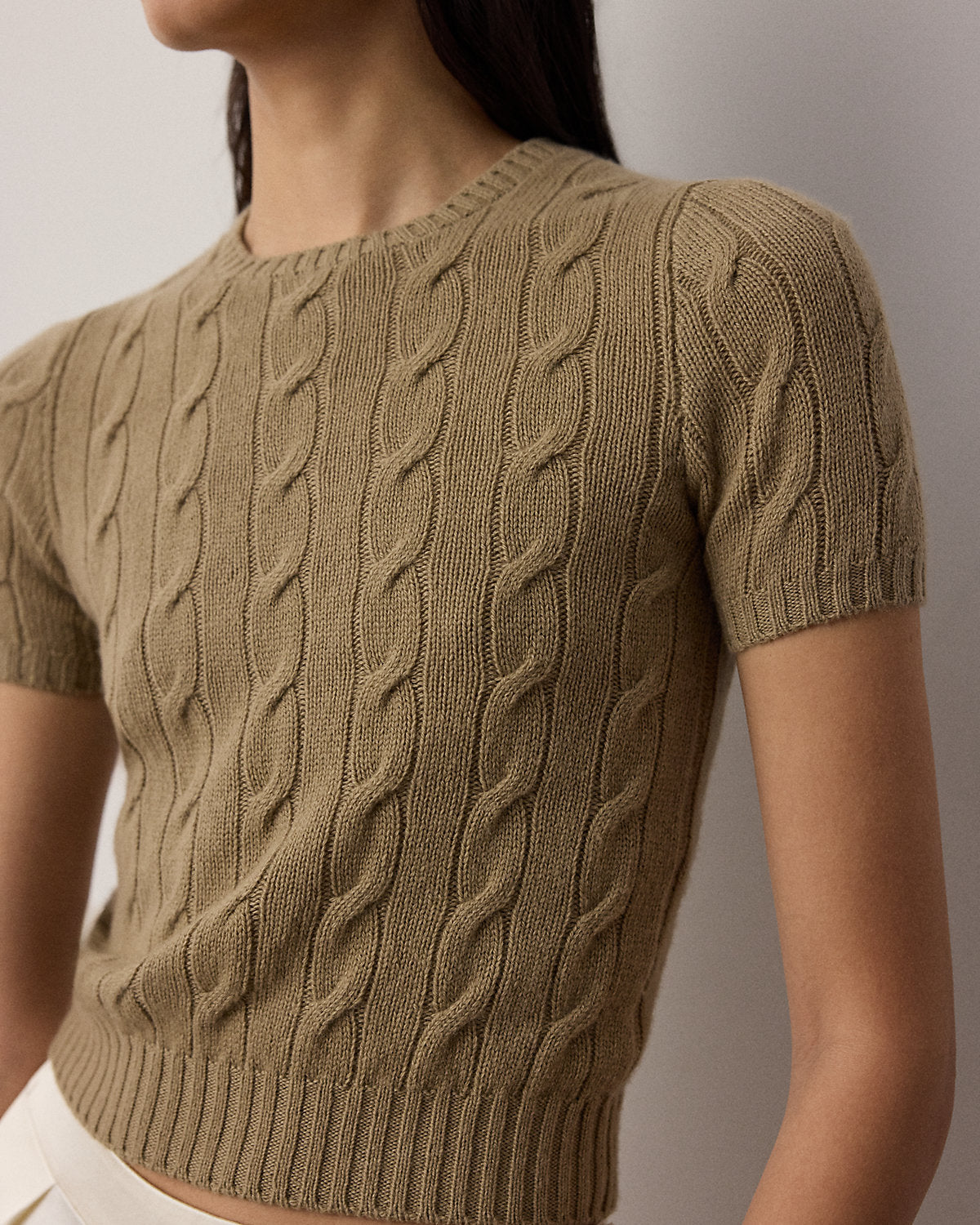 Cable-Knit Cashmere Cropped Sweater