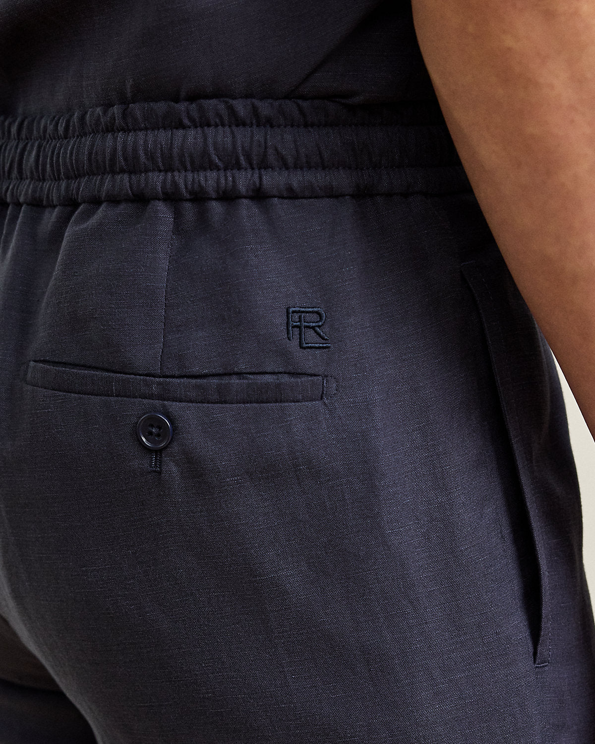 Hand-Tailored Silk-Linen Trouser