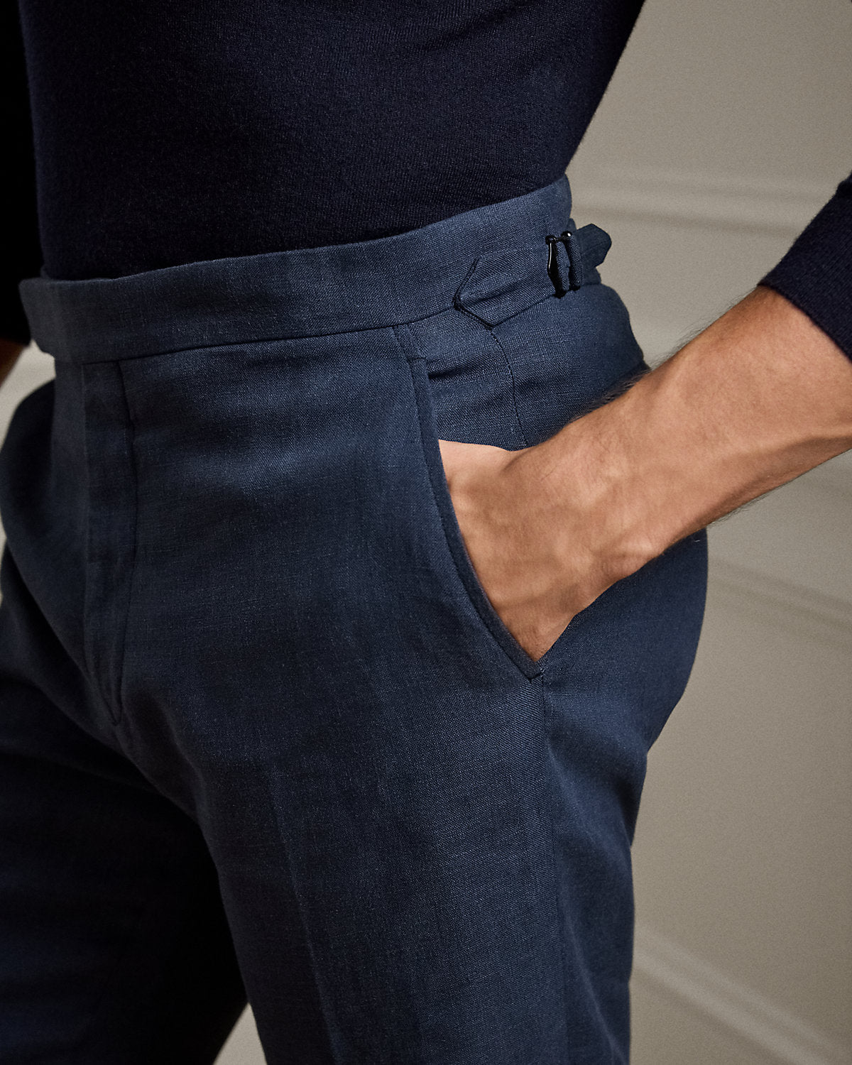 Gregory Hand-Tailored Linen Trouser