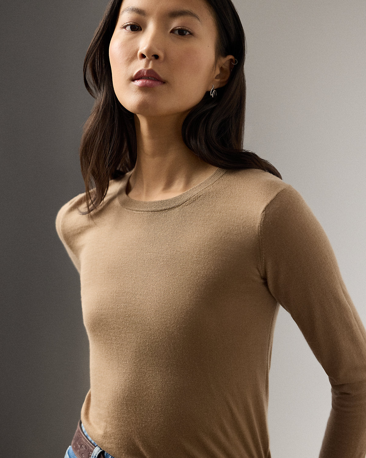 Women's Cashmere Crewneck Sweater