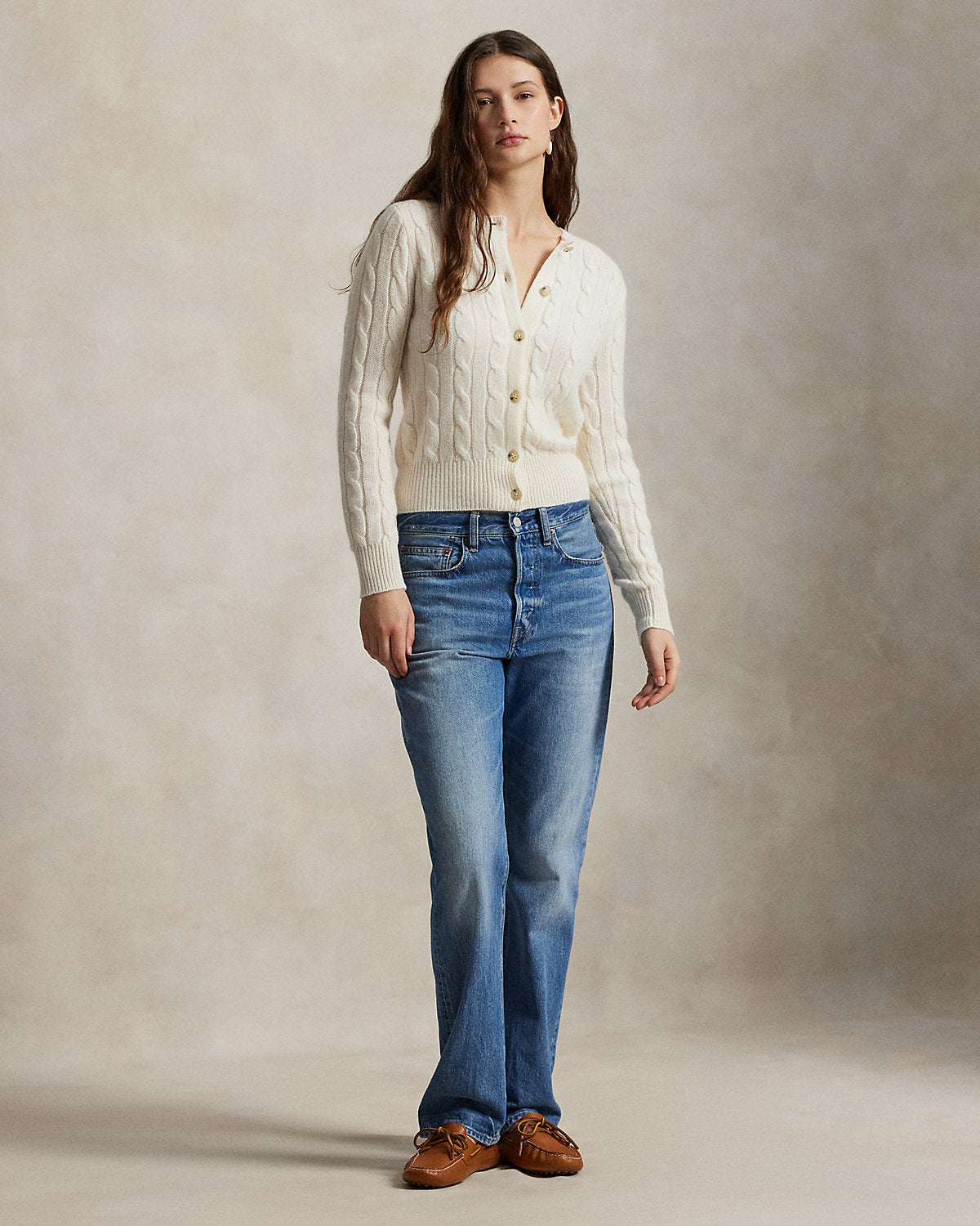 Cable-Knit Cashmere Crewneck Cardigan