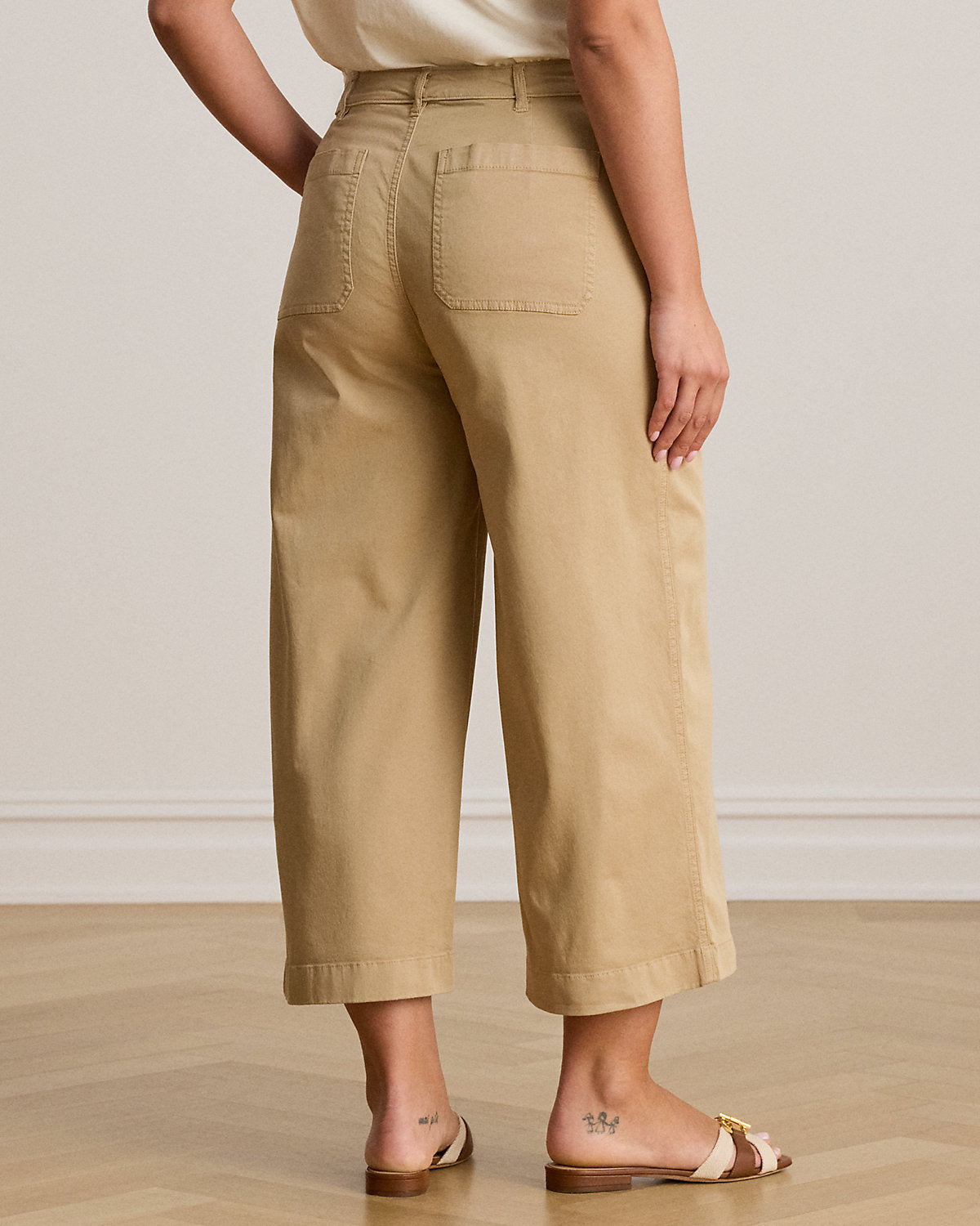 Stretch Chino Wide-Leg Cropped Pant