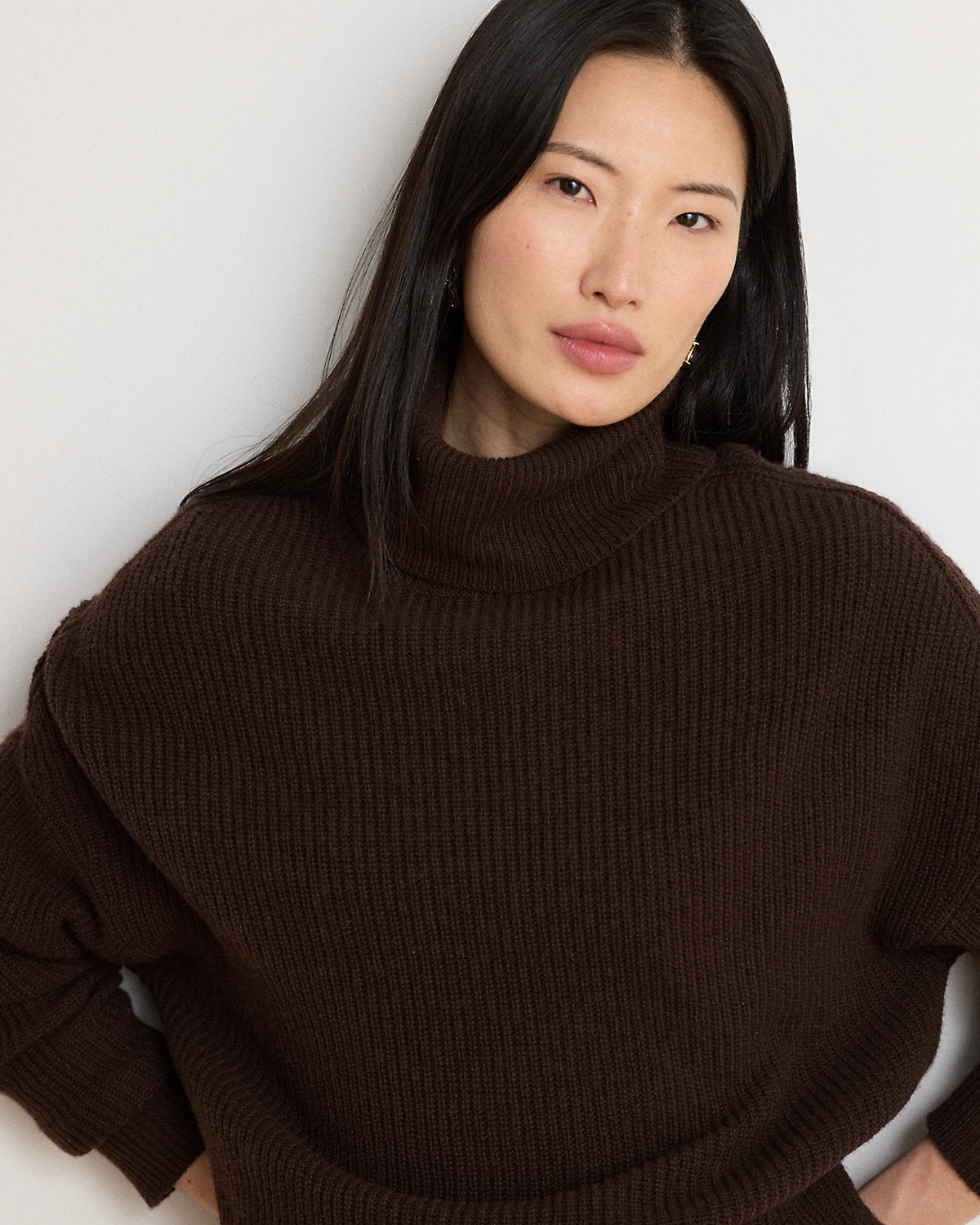 Ribbed Wool-Cashmere Turtleneck Sweater