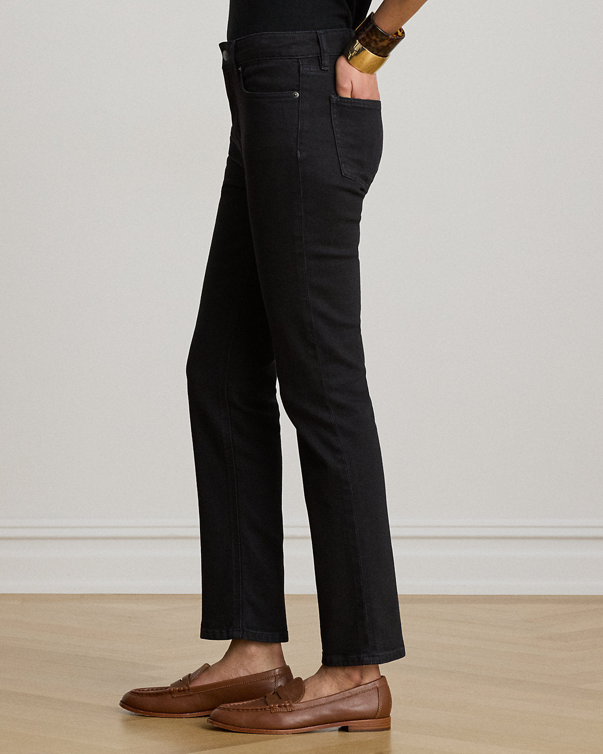 High-Rise Slim Straight Jean
