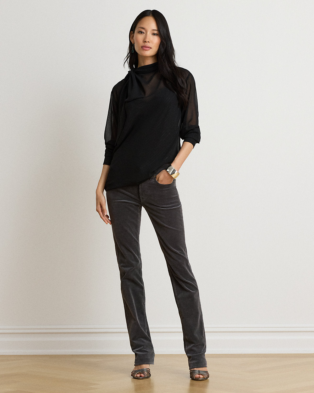 Mid-Rise Corduroy Slim Straight Pant