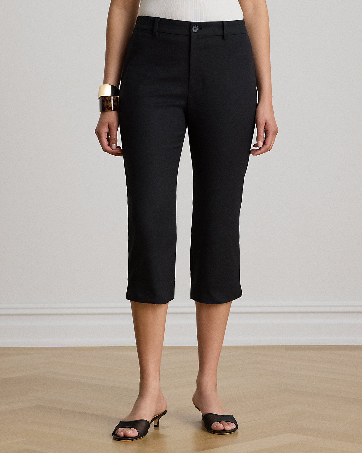 Double-Faced Stretch Cotton Capri Pant