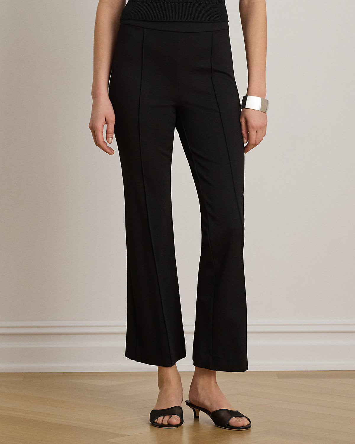 Twill Flare Ankle Pant