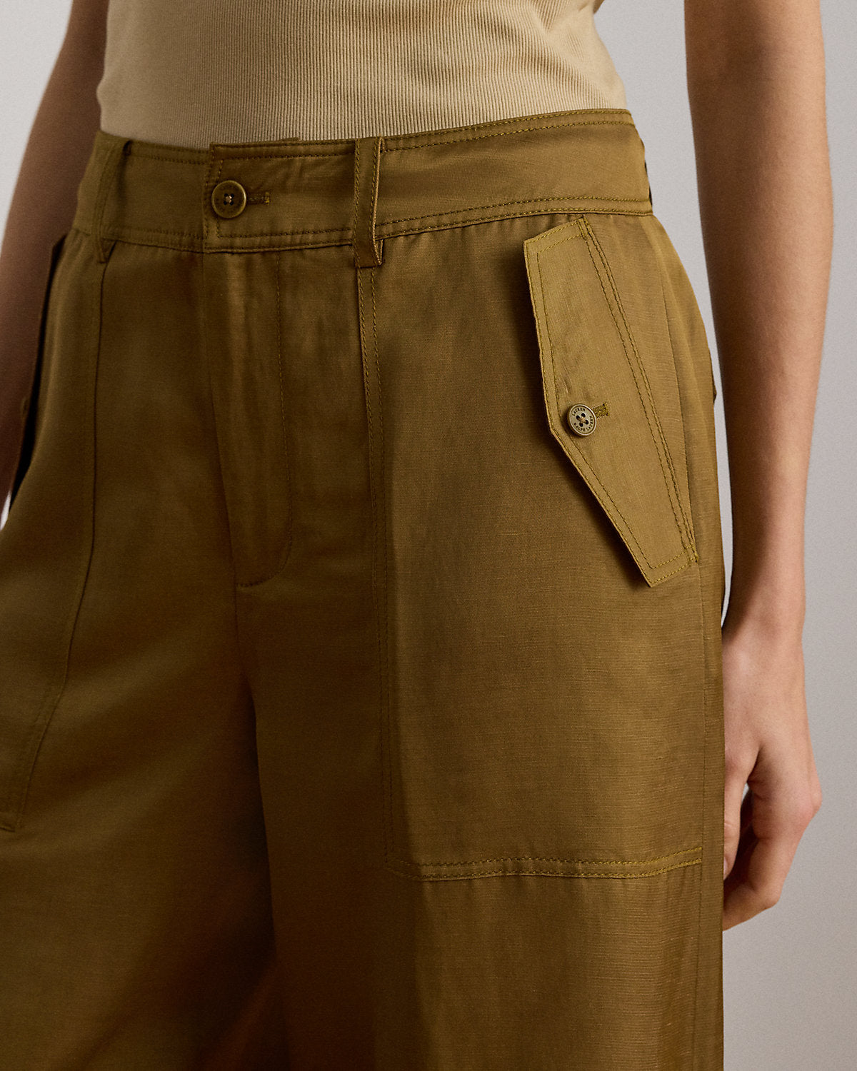 Shantung Barrel Cargo Ankle Pant