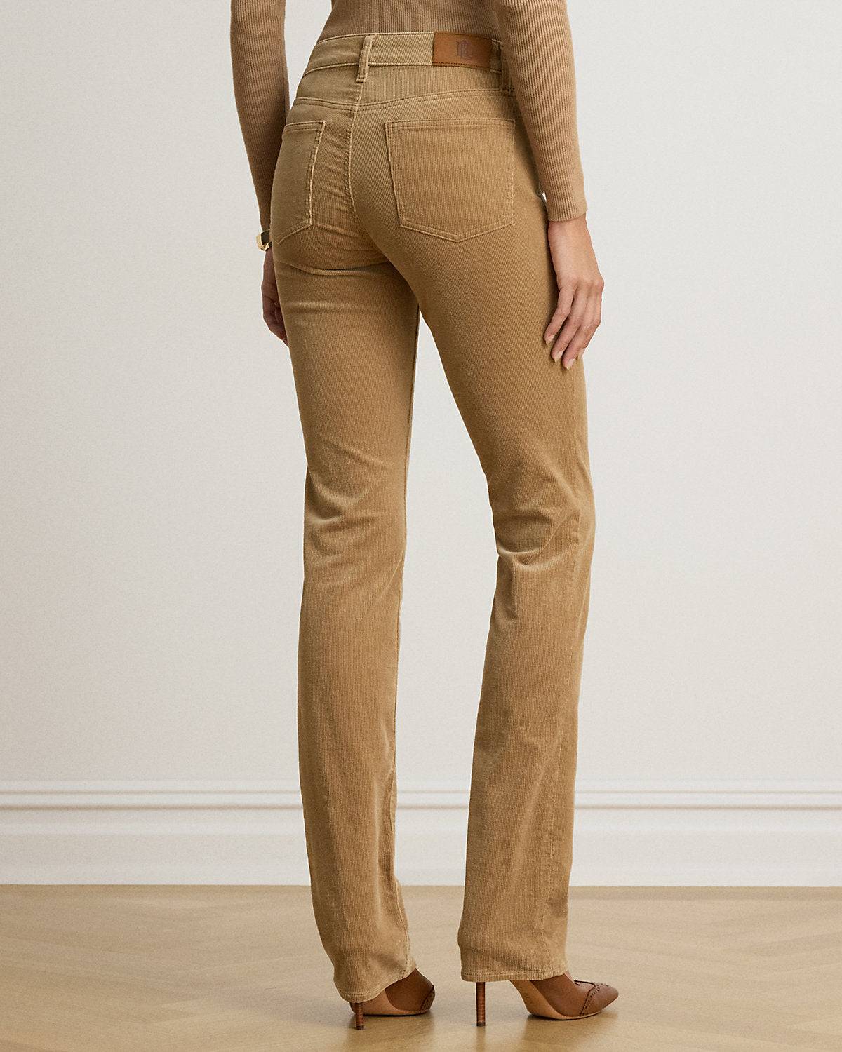 Mid-Rise Corduroy Slim Straight Pant