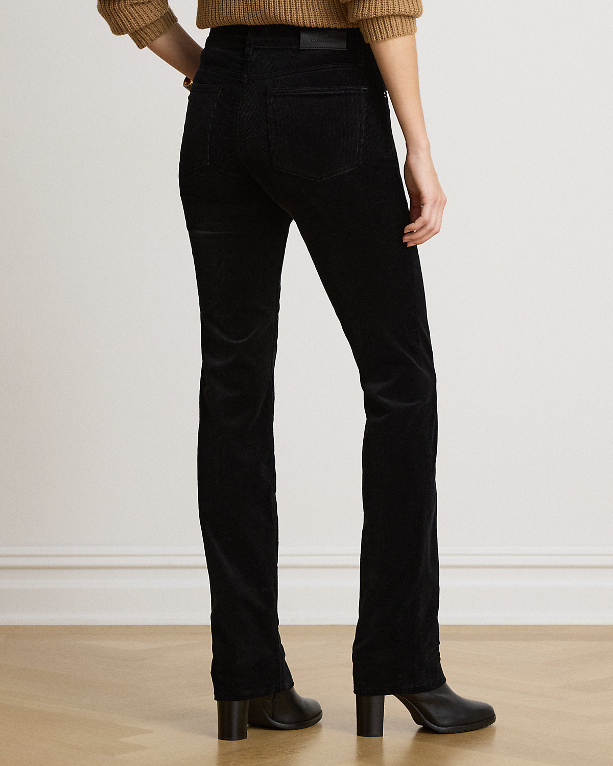 Mid-Rise Corduroy Slim Straight Pant