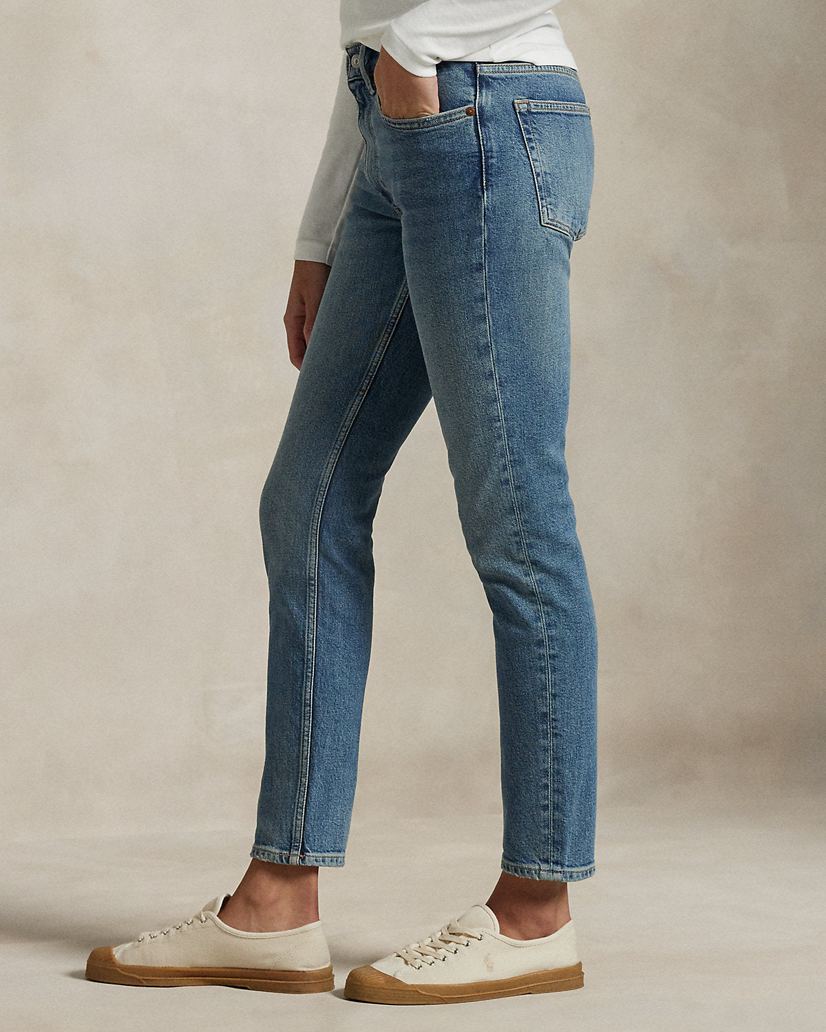 Mid-Rise Super-Slim Jean