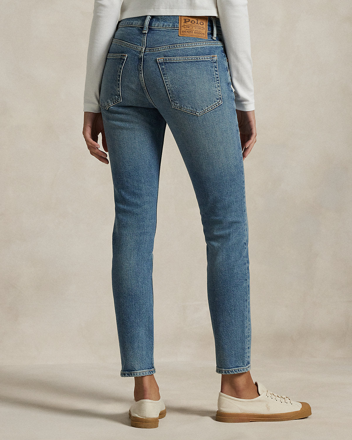 Mid-Rise Super-Slim Jean