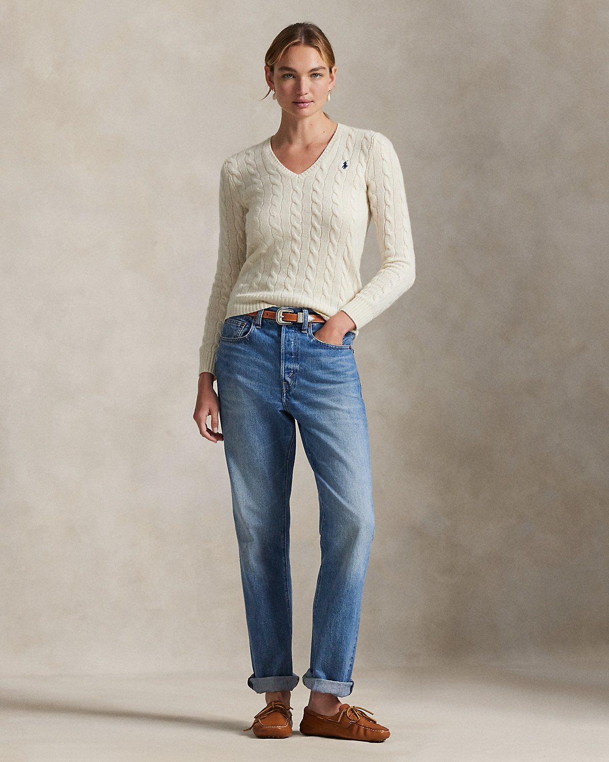 Cable-Knit Wool-Cashmere V-Neck Sweater