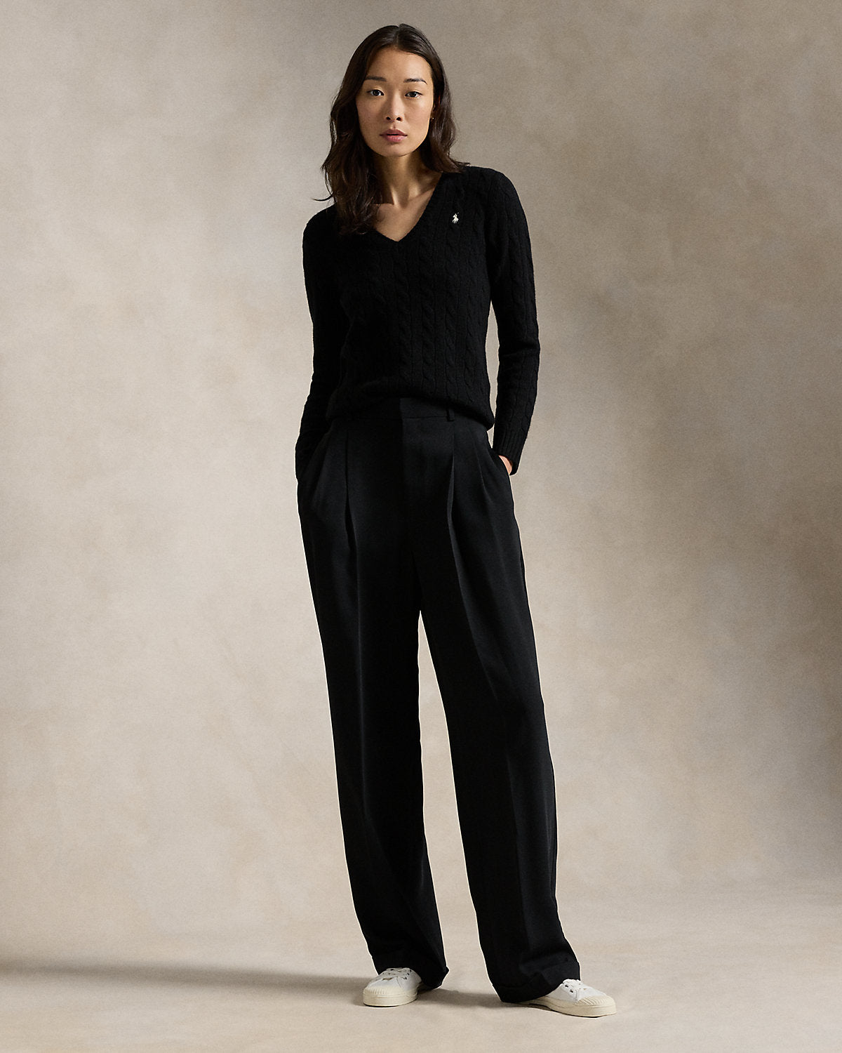 Cable-Knit Wool-Cashmere V-Neck Sweater
