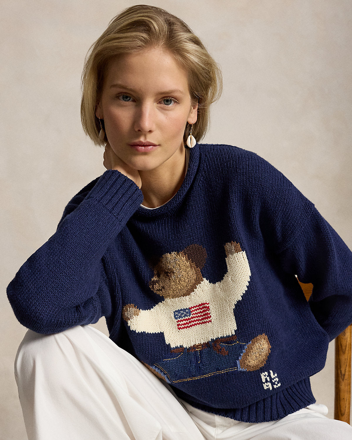 Bear Rollneck Sweater