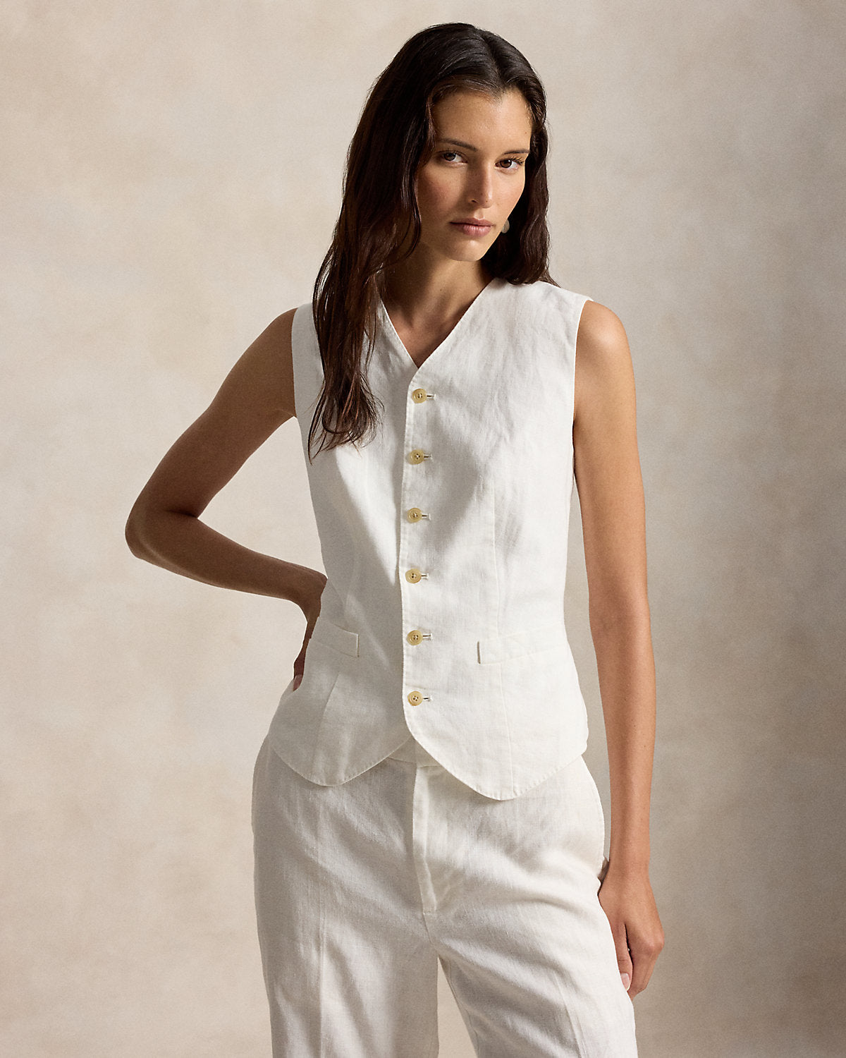 Buttoned Linen Vest