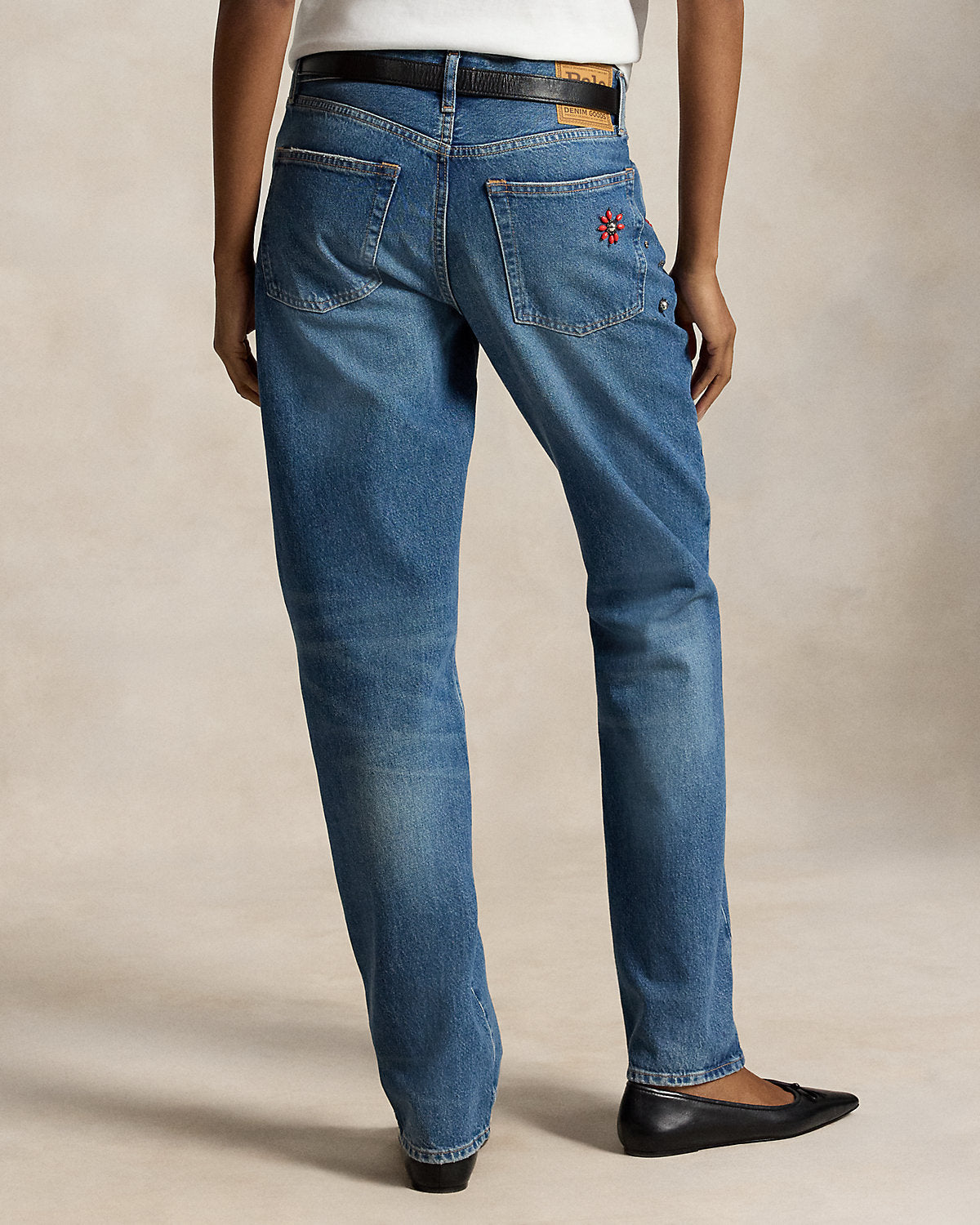 Relaxed Straight Jean