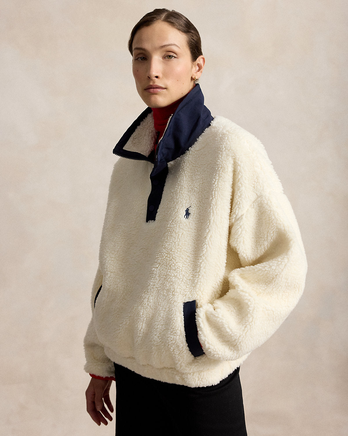 Bear High-Pile Fleece Funnelneck