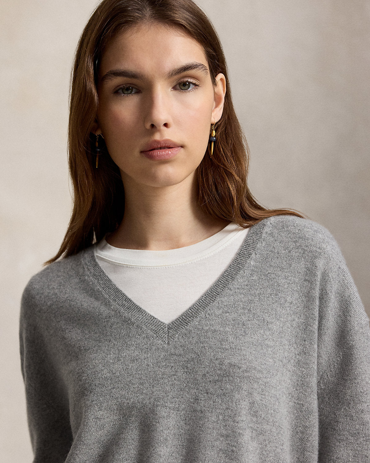 Women's Cashmere V-Neck Sweater
