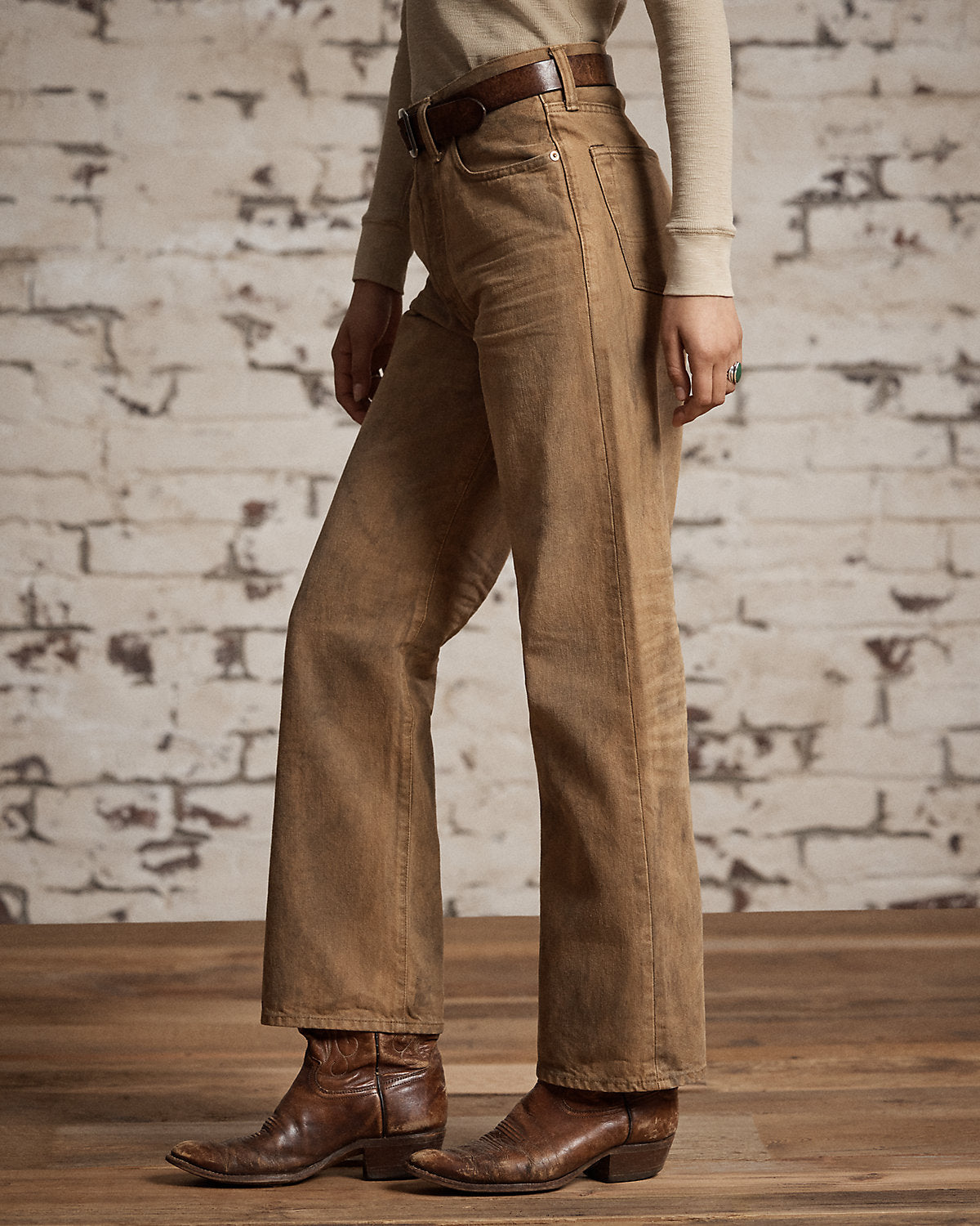 High Boy Fit Tan Jean