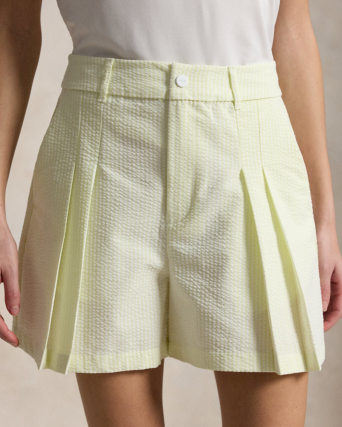Seersucker Pleated Short