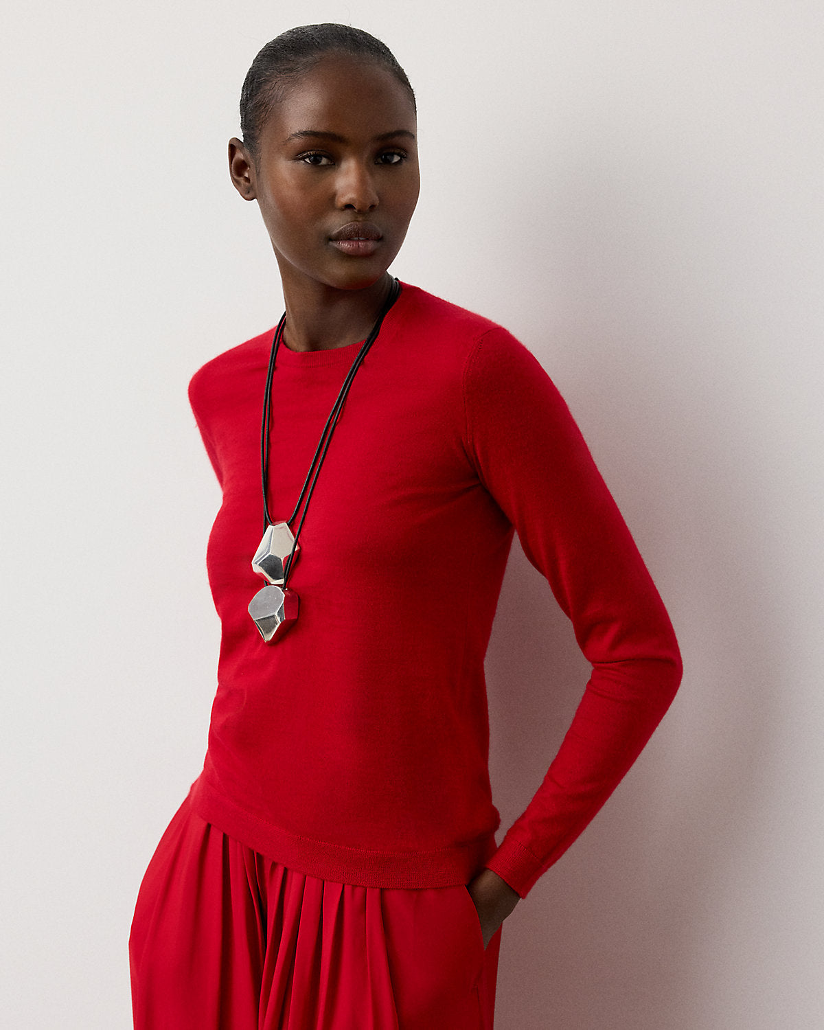 Women's Cashmere Crewneck Sweater