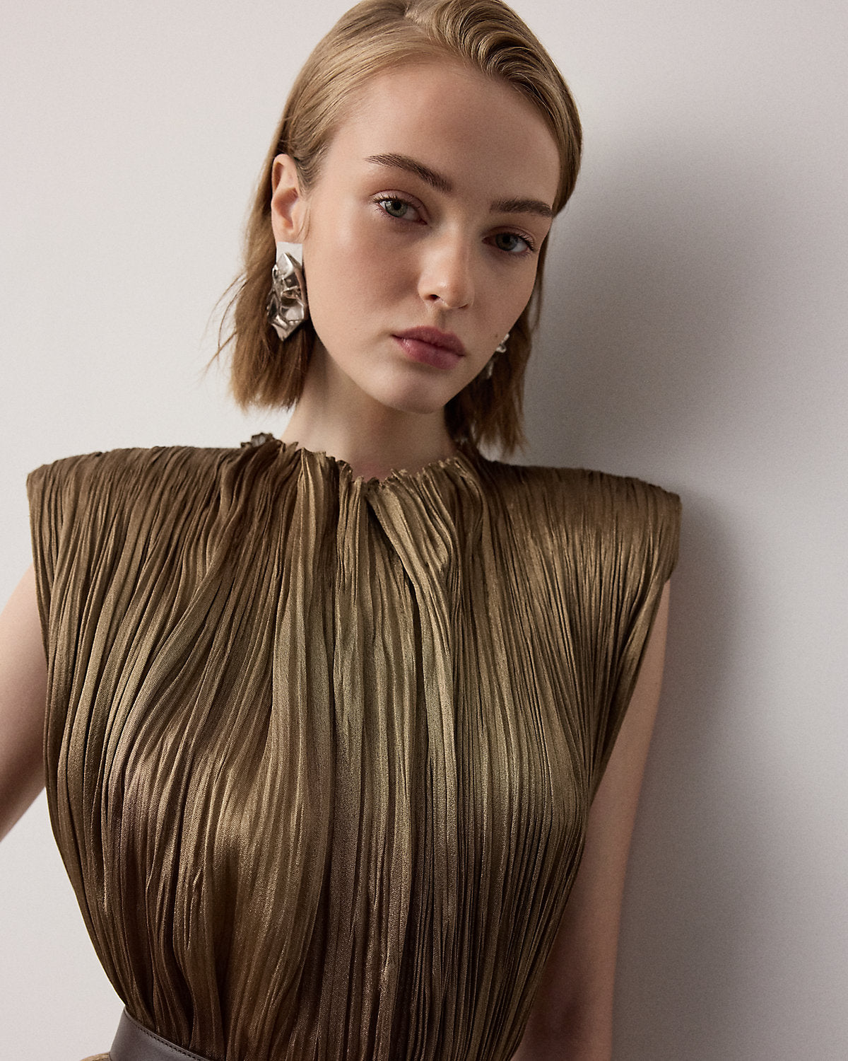 Virna Pleated Lam¨¦ Cocktail Dress