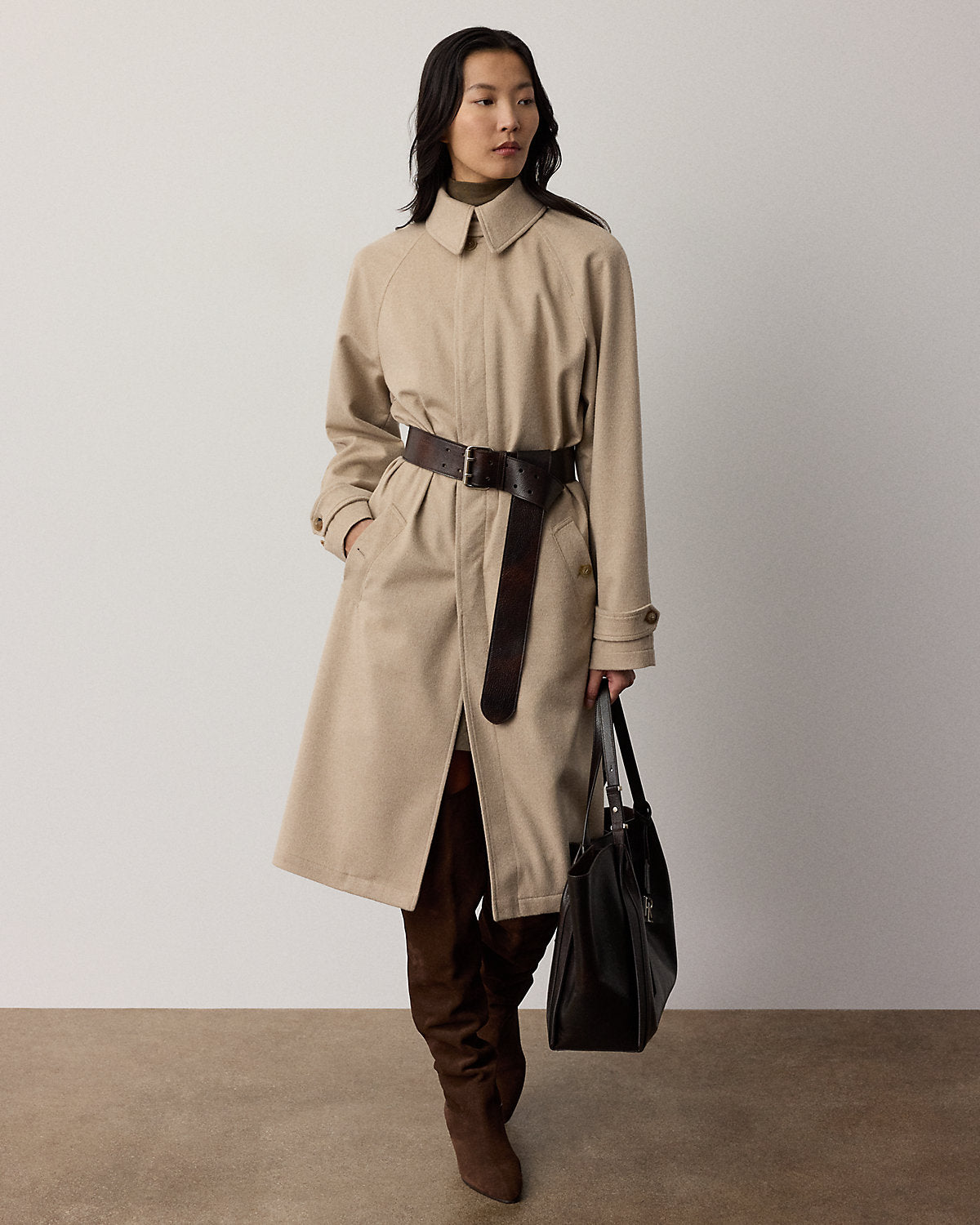 Donagen Cashmere Balmacaan Coat