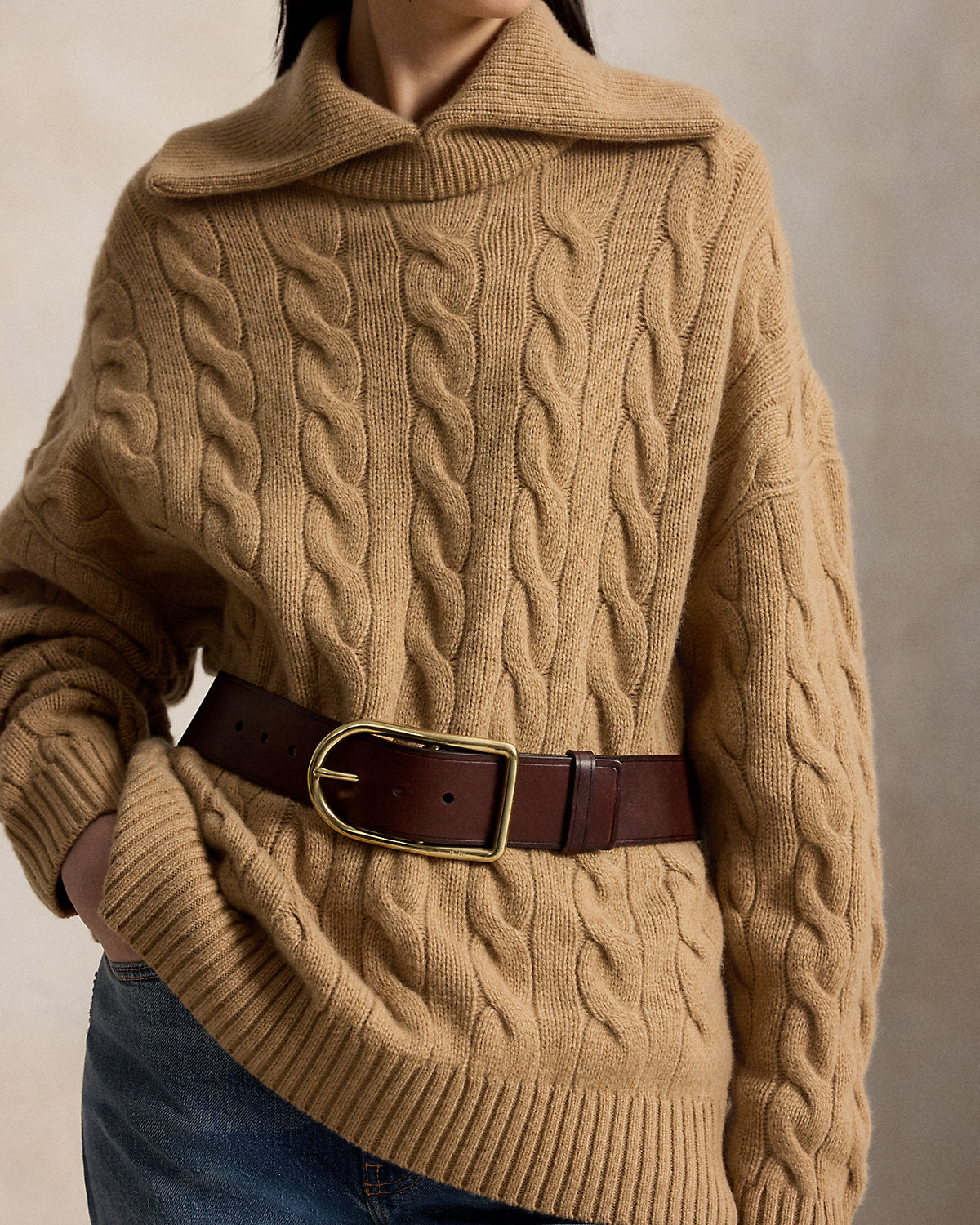 Curved-Buckle Leather Belt