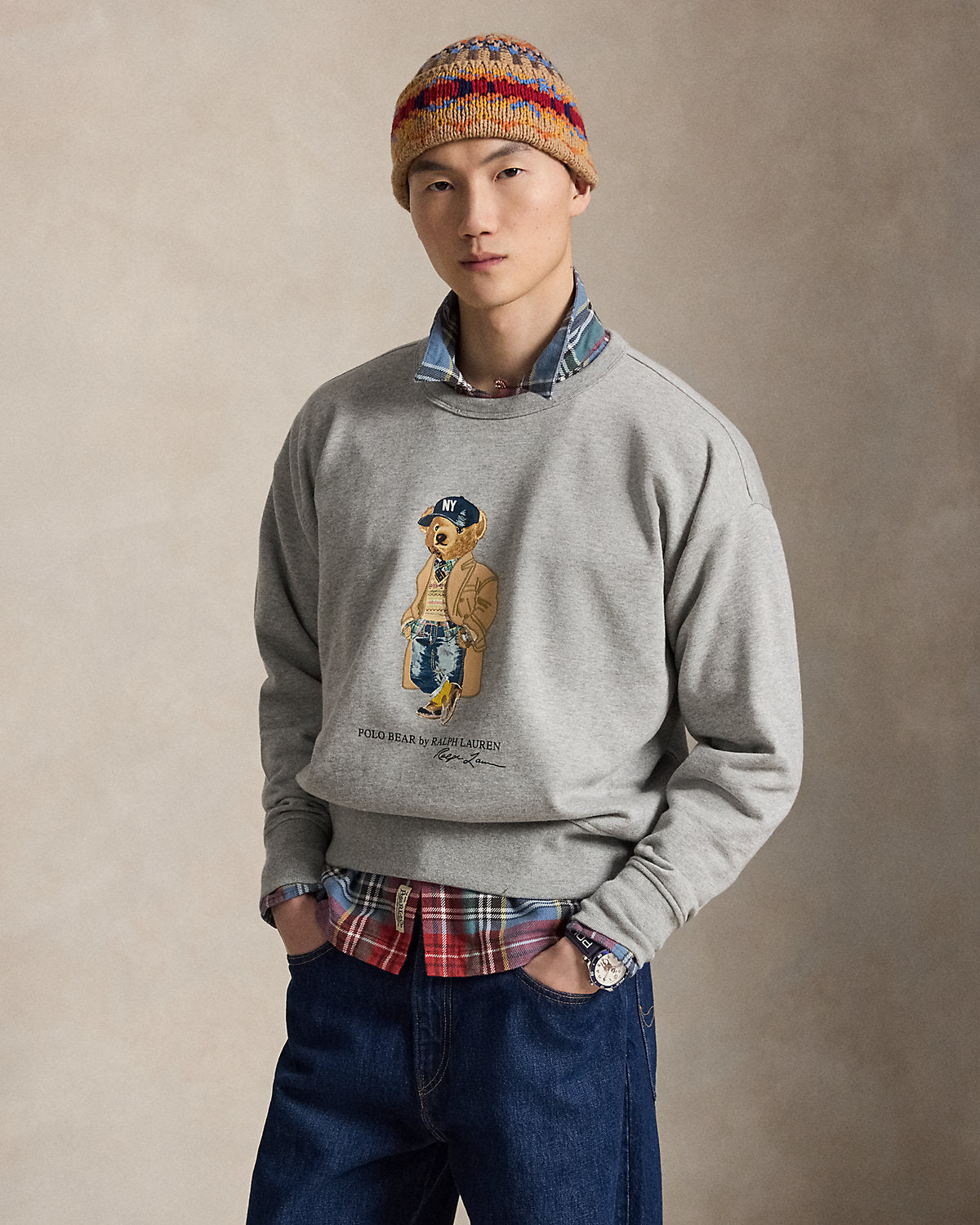 Vintage Fit Bear Sweatshirt