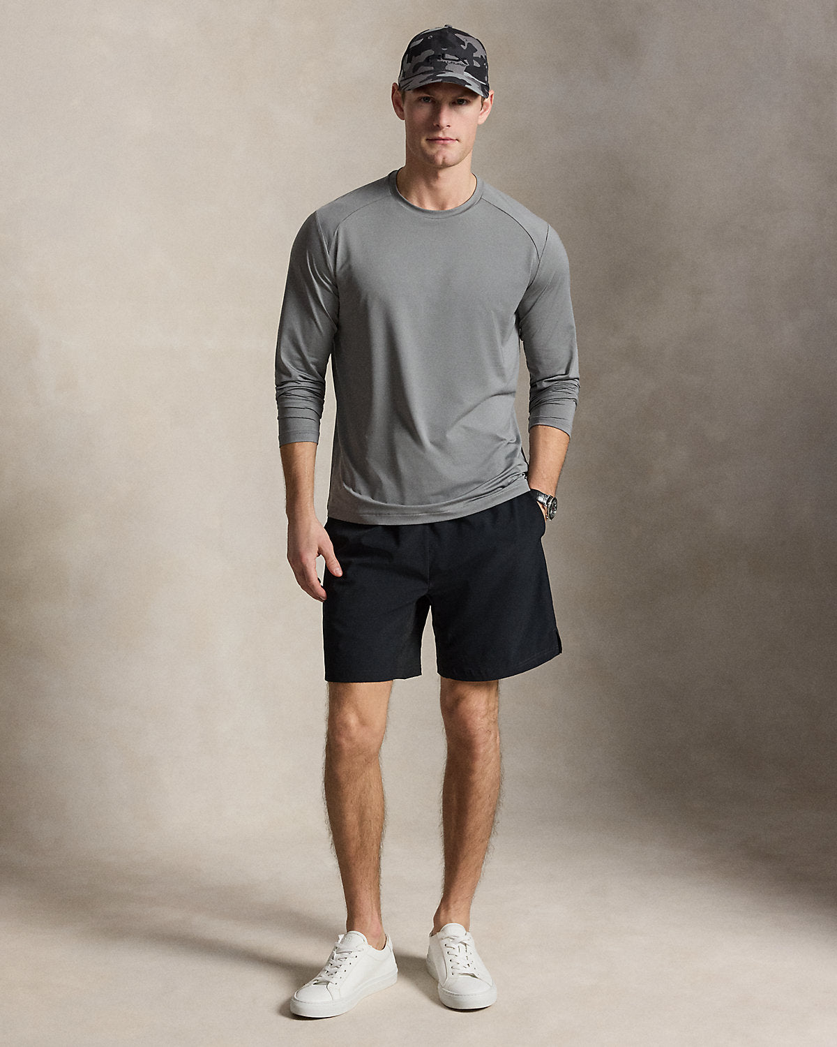 Performance Stretch Mesh Crewneck