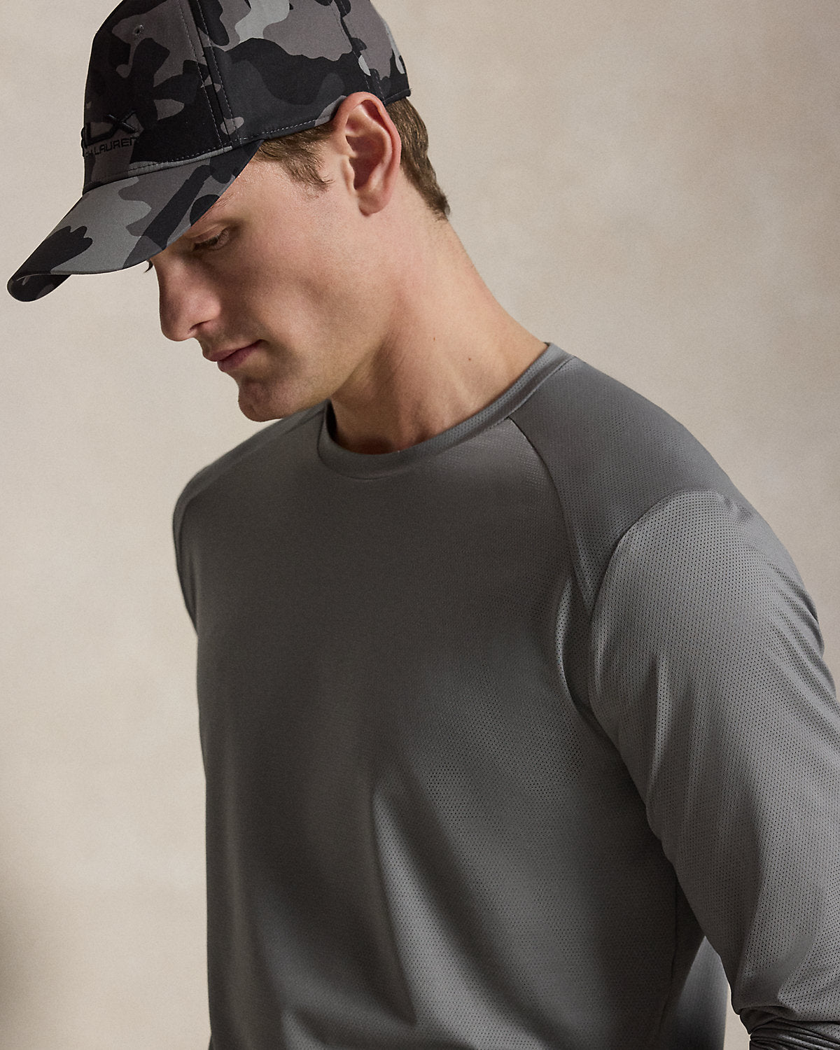 Performance Stretch Mesh Crewneck
