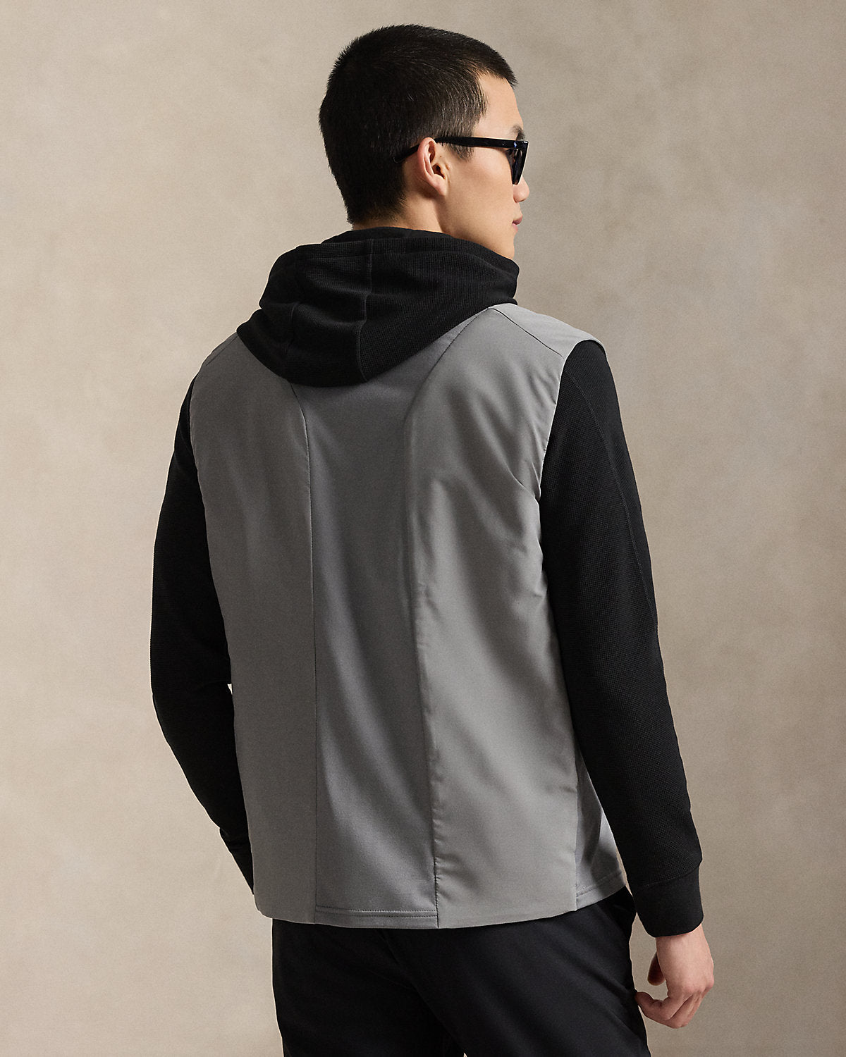 Hybrid Mockneck Vest