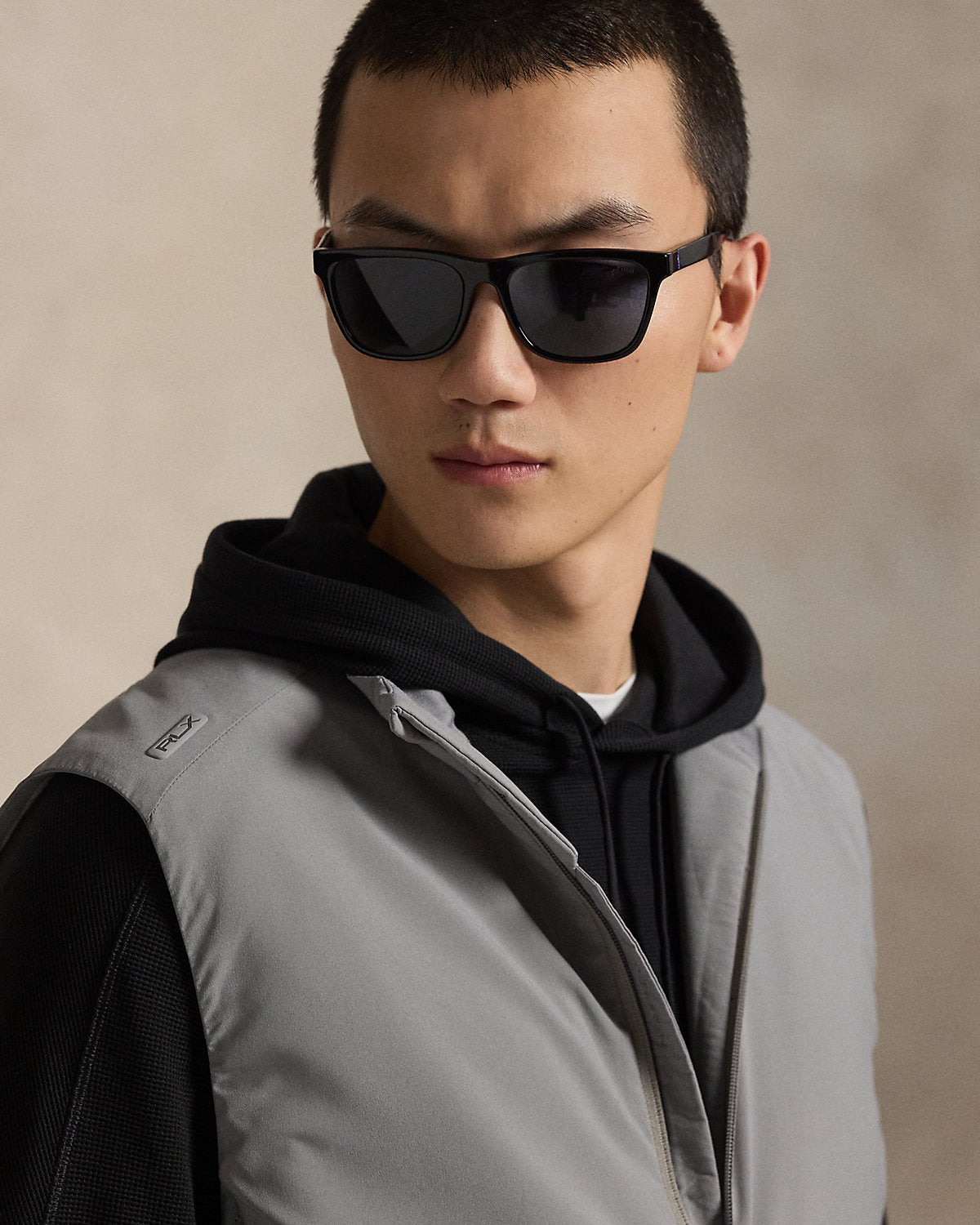 Hybrid Mockneck Vest