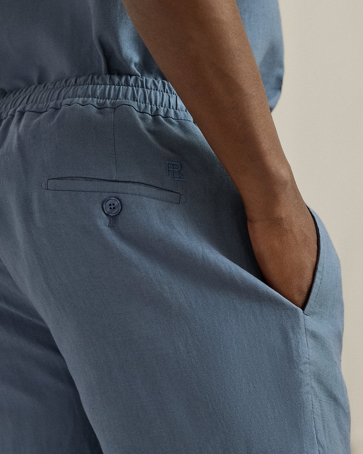 Silk-Linen Drawstring Short