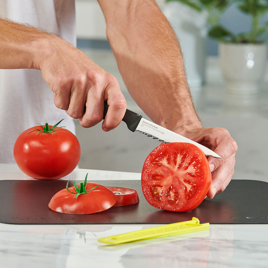 Amazing Series Serrated Utility Knife